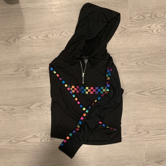 Rue21 Tops - RUE21 - black quarter zip cropped hoodie, size M, in great condition